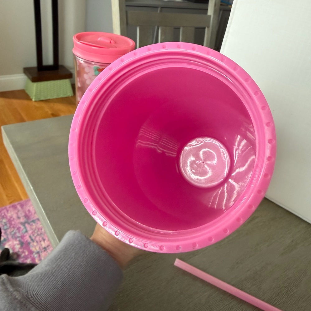 Gently used Lilly Pulitzer 24 oz straw tumbler jellyfish pink purple - Picture 3 of 10
